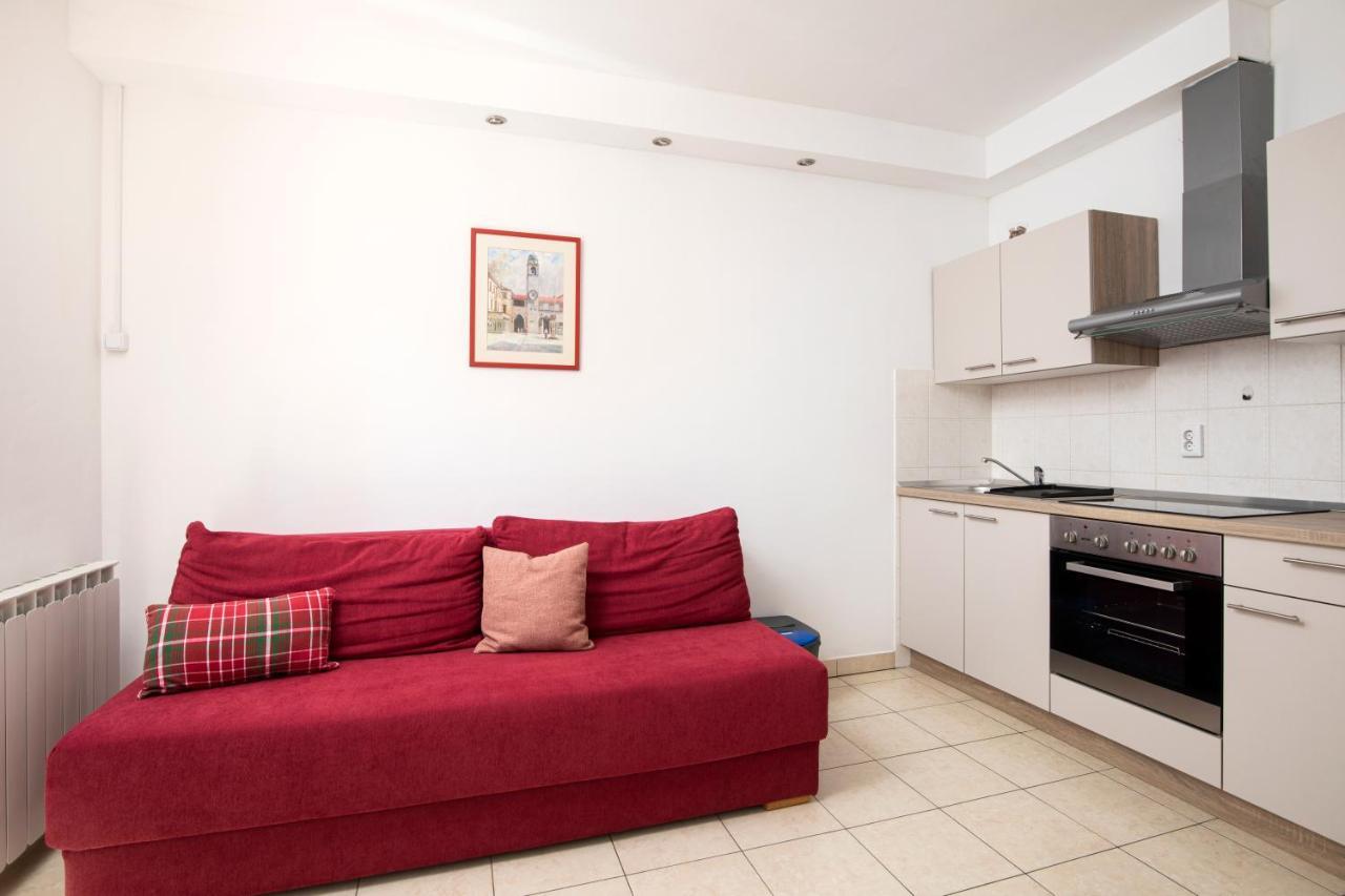 Sunny Apartment Valbandon Fažana Exterior foto
