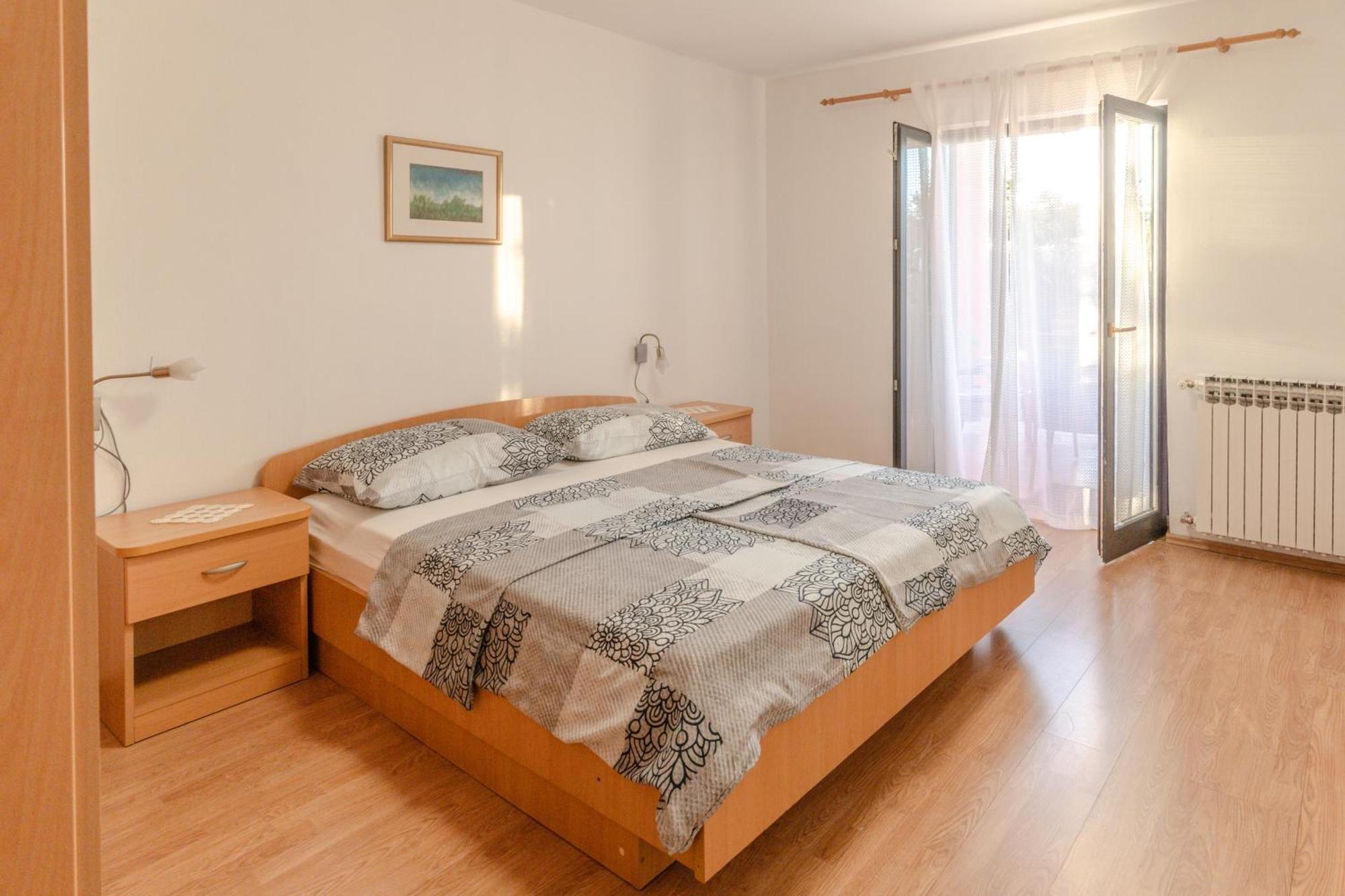 Sunny Apartment Valbandon Fažana Exterior foto