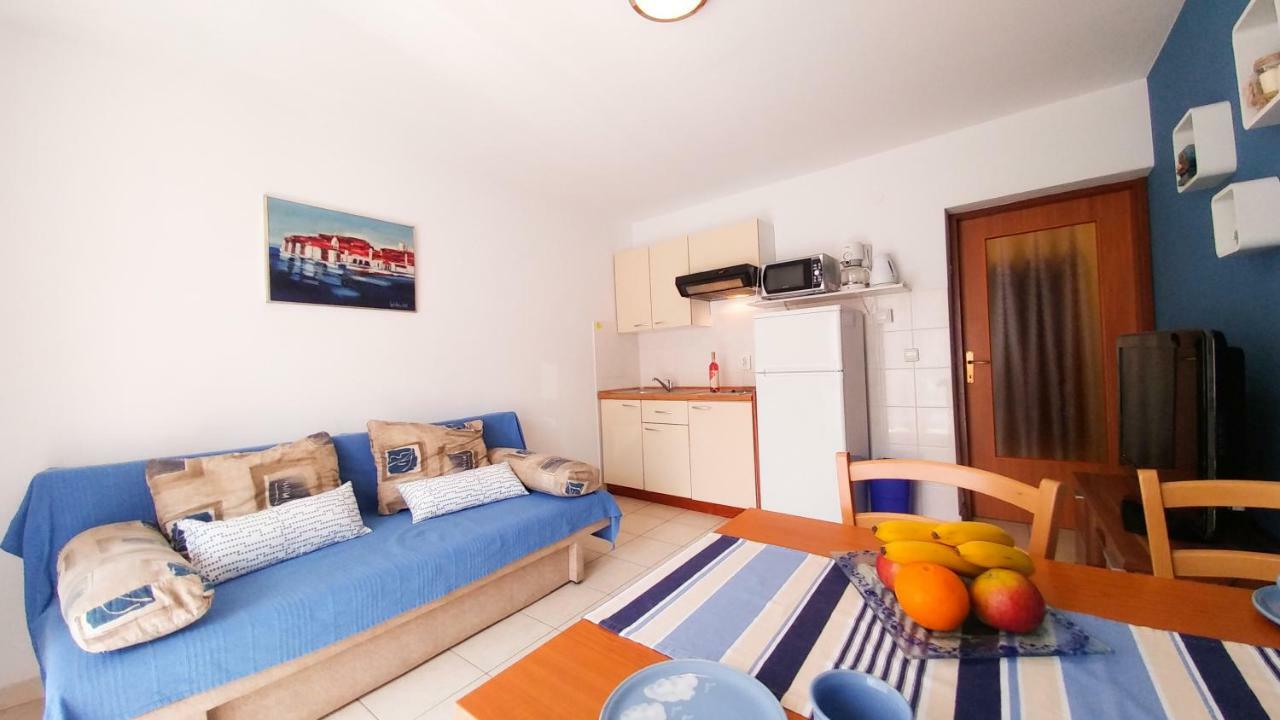 Sunny Apartment Valbandon Fažana Exterior foto